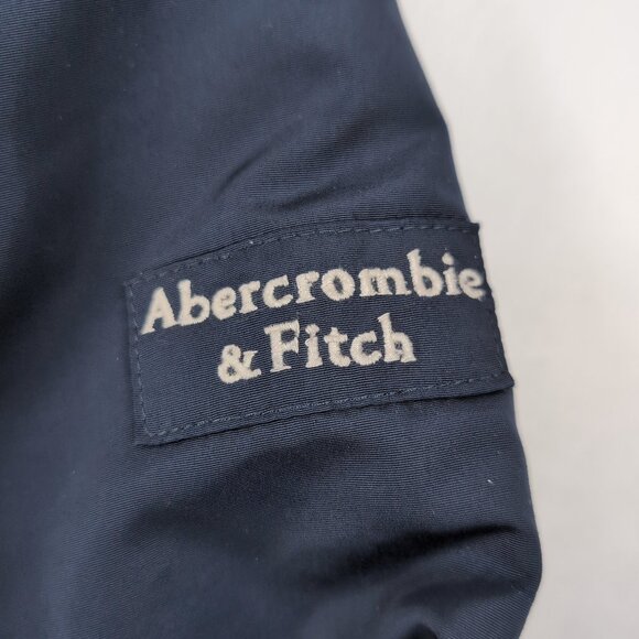 Abercombie & Fitch Girls/Kids Black Jacket Pink Lining Insulated Full Zip, Small - Picture 4 of 12